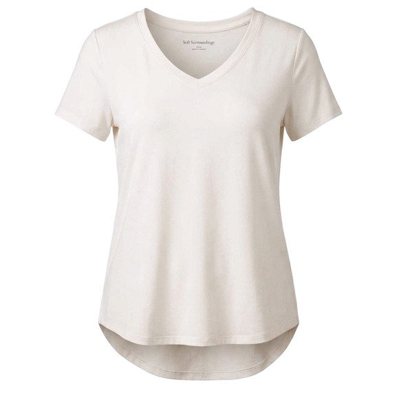 Soft Surroundings Tops - Soft Surroundings 2FE18 V-Neck T-Shirt Women Small Creamy White High-Low Hem